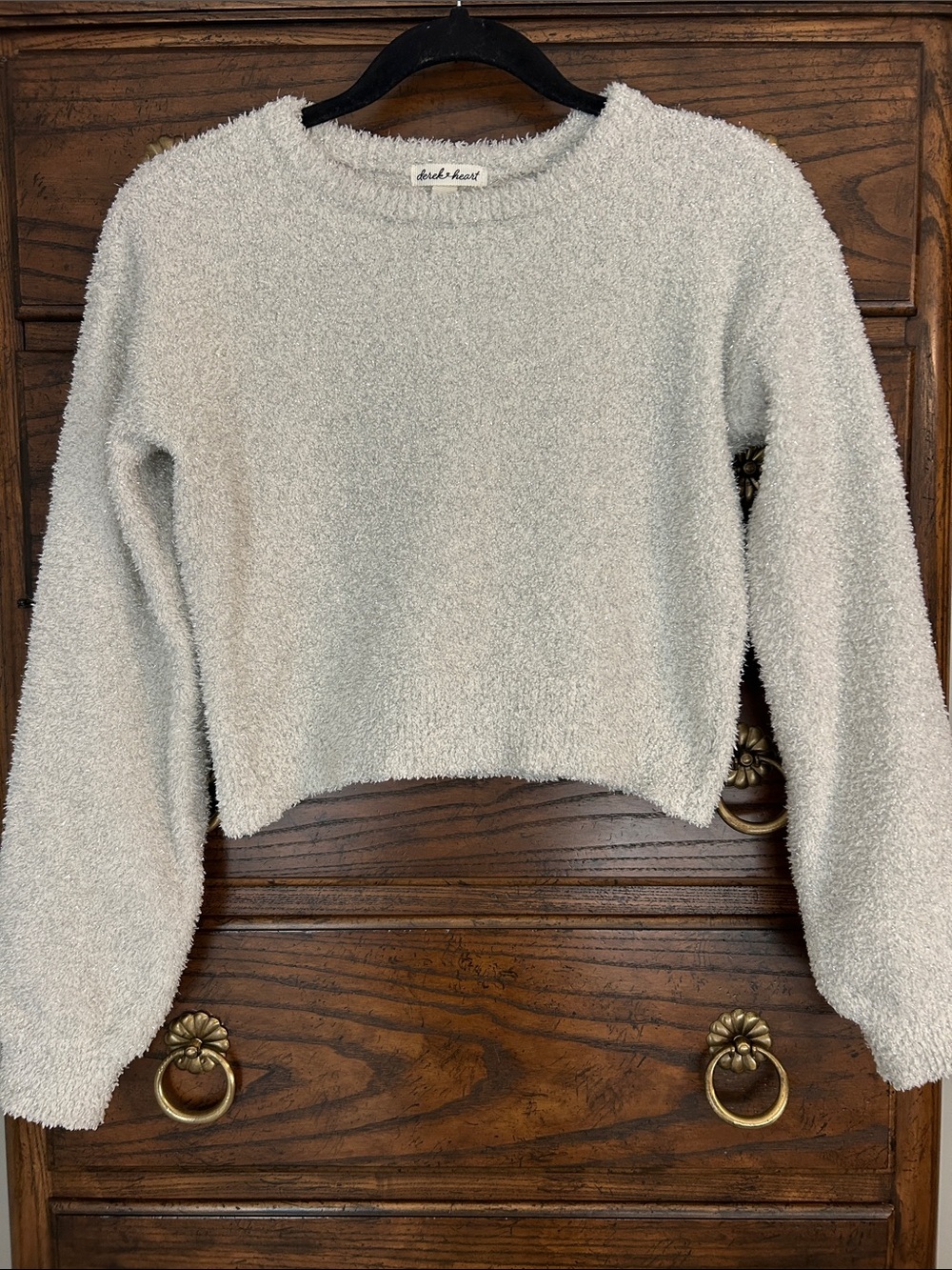 Derek Heart Plush Cropped Crewneck Sweater, Light Gray, Metallic Sparkle, Size S